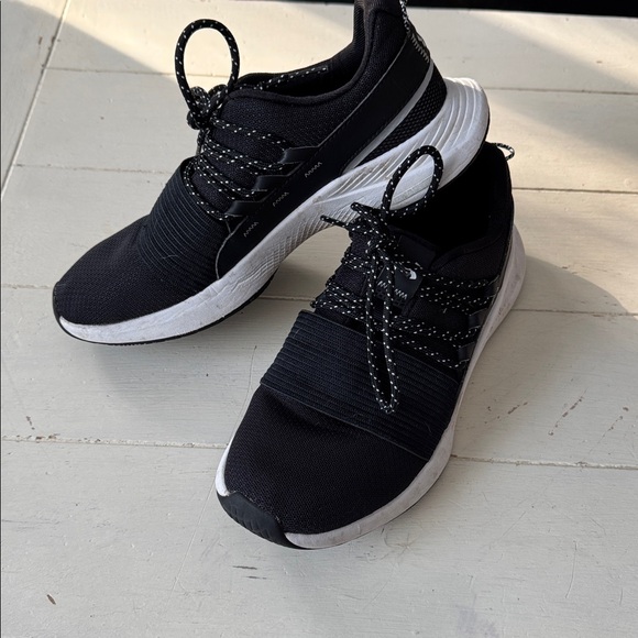 Under Armour Black and White Athletic Shoes - Picture 5 of 10